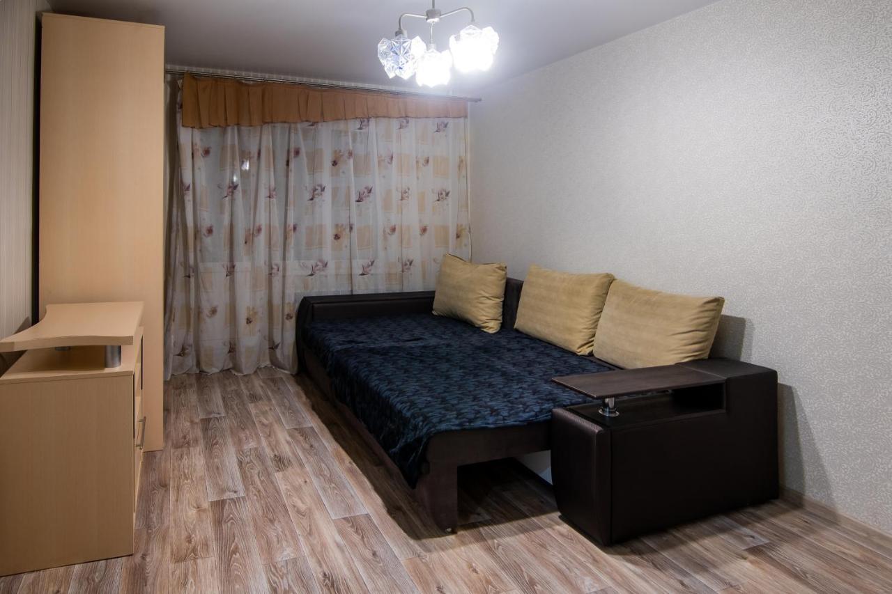 Apartment Street Trostyanetskaya Kiev Esterno foto